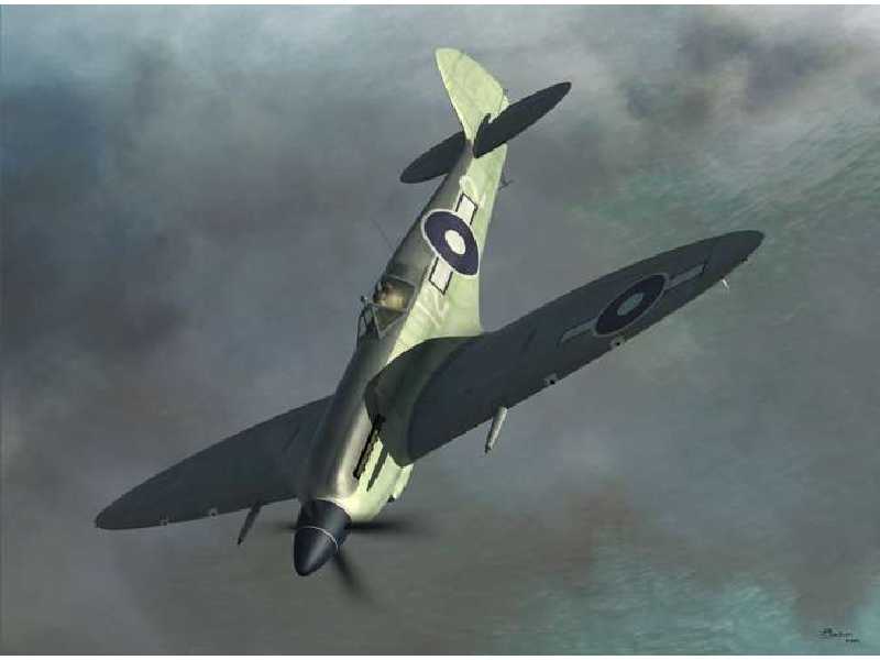 Supermarine Seafire Mk. XV późny myśliwiec - zdjęcie 1 Supermarine Seafire Mk. XV późny myśliwiec - zdjęcie 1