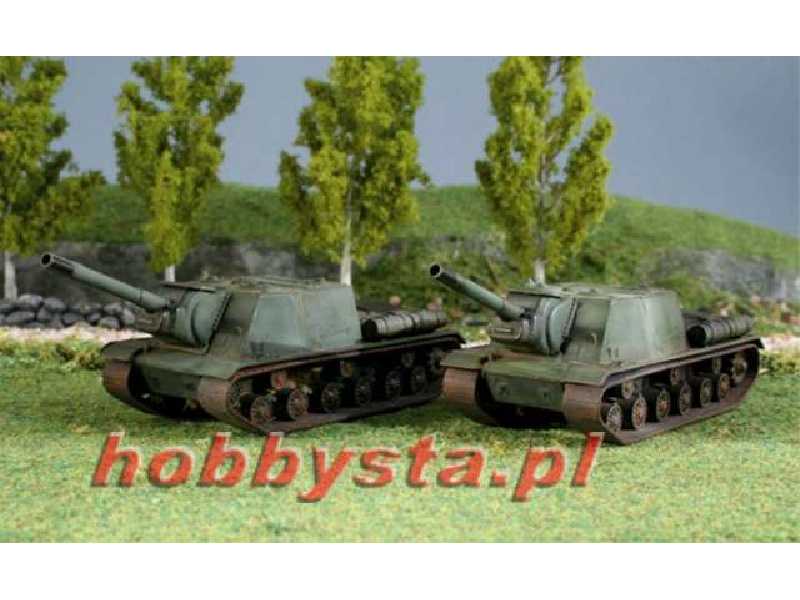 ISU 152 - 2 modele do szybkiego złożenia - zdjęcie 1 ISU 152 - 2 modele do szybkiego złożenia - zdjęcie 1