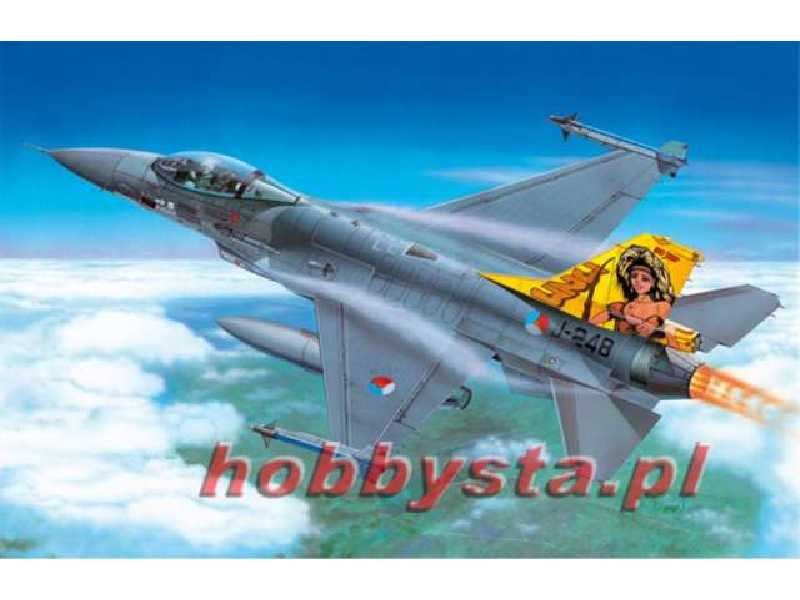 F-16 Fighting Falcon - zdjęcie 1 F-16 Fighting Falcon - zdjęcie 1