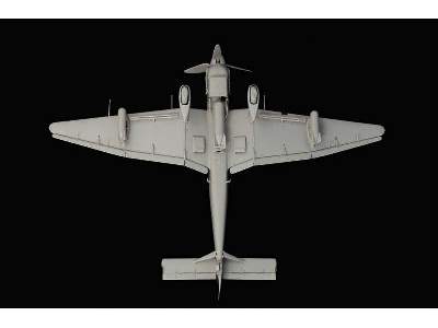 Ju 87 D-5 bombowiec nurkujący - zdjęcie 11