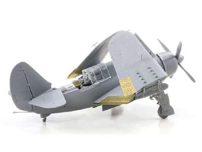 SB2C-4 Helldiver - seria Wing Tech - zdjęcie 5