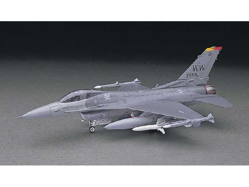 F16cj Fighting Falcon - Misawa Japonia - zdjęcie 1