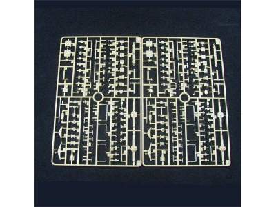 Buffalo 6X6 MPCN 2004-2006 - pojazd saperski - zdjęcie 8