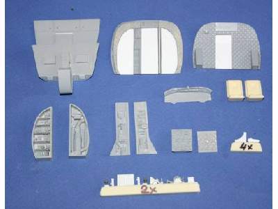 CH-47 Chinook - Interior set for Italeri - zdjęcie 1