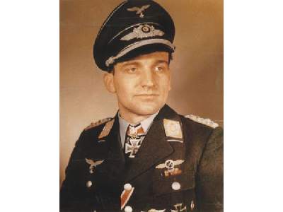 Luftwaffe Aces H. U. Rudel (1 fig. for Ju 87G) - zdjęcie 1