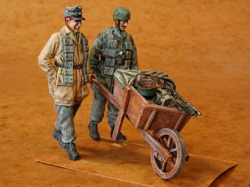German Fallschirmjager + Wheel + Barrow - zdjęcie 1 German Fallschirmjager + Wheel + Barrow - zdjęcie 1