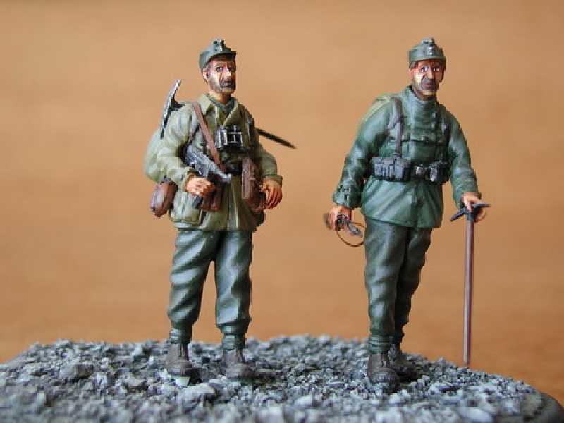 German Mountain Troops - Gebirgsjager (2 fig.) - zdjęcie 1 German Mountain Troops - Gebirgsjager (2 fig.) - zdjęcie 1