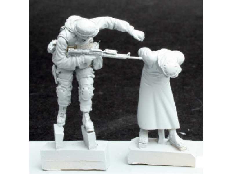 US Rangers + Afghan Captured Warior (2. fig) - zdjęcie 1 US Rangers + Afghan Captured Warior (2. fig) - zdjęcie 1