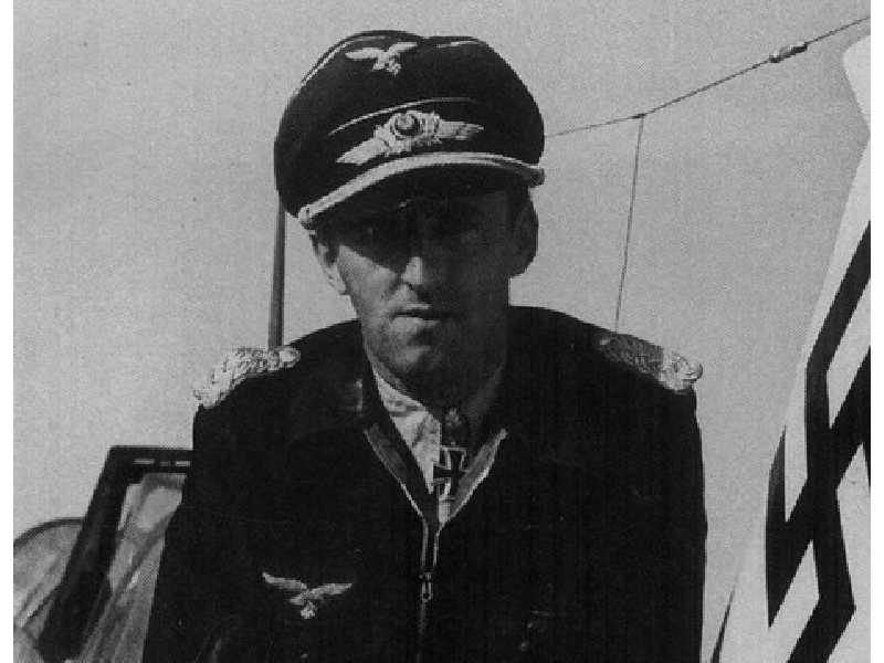 Luftwaffe Aces H.Graff (1 fig. for Bf 109G) - zdjęcie 1 Luftwaffe Aces H.Graff (1 fig. for Bf 109G) - zdjęcie 1