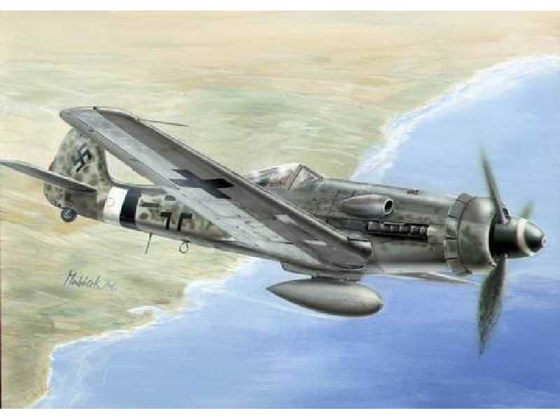 Focke Wulf Fw 190D-13/R-11 - zdjęcie 1 Focke Wulf Fw 190D-13/R-11 - zdjęcie 1
