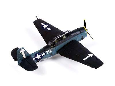 TBM-3 Avenger - USS Bunker Hill - zdjęcie 3