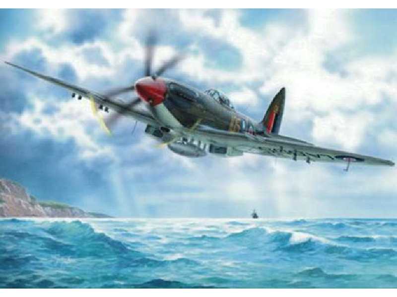 Supermarine Seafire FR Mk.46 - zdjęcie 1 Supermarine Seafire FR Mk.46 - zdjęcie 1