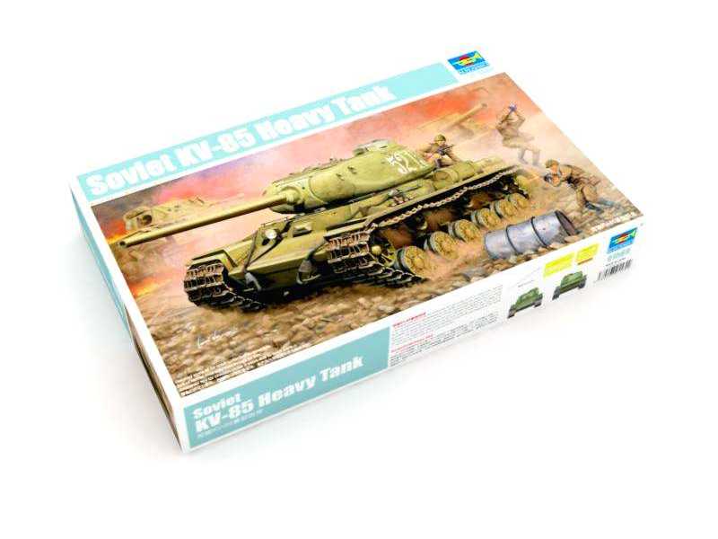 KV-85 radziecki ciężki czołg - zdjęcie 1 KV-85 radziecki ciężki czołg - zdjęcie 1