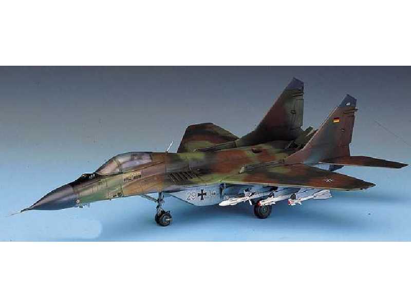 MiG-29A Fulcrum A - zdjęcie 1 MiG-29A Fulcrum A - zdjęcie 1