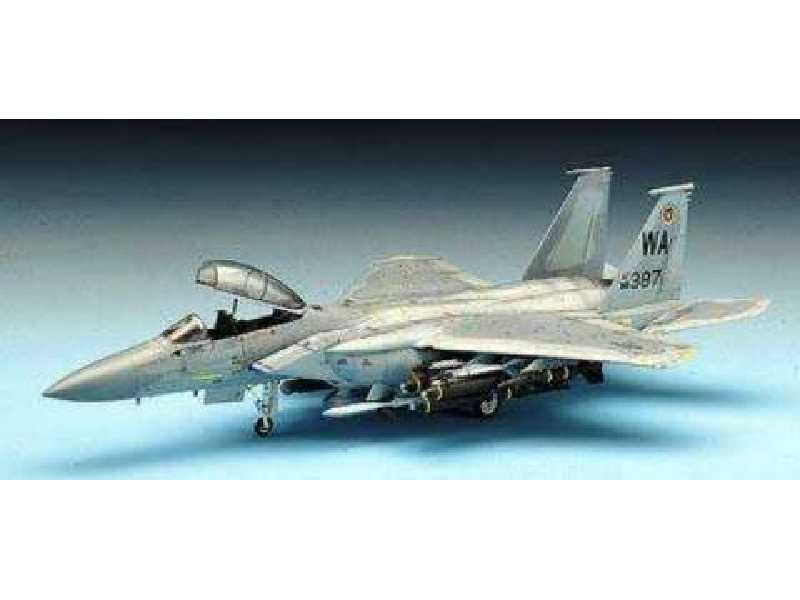 F-15E Strike Eagle w/weapon - zdjęcie 1 F-15E Strike Eagle w/weapon - zdjęcie 1