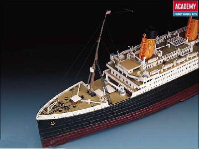 RMS Titanic - brytyjski transatlantyk - Multi Color Parts - zdjęcie 4