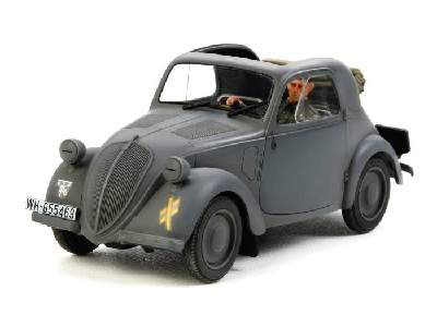 Simca 5 - niemiecki samochód sztabowy - zdjęcie 1