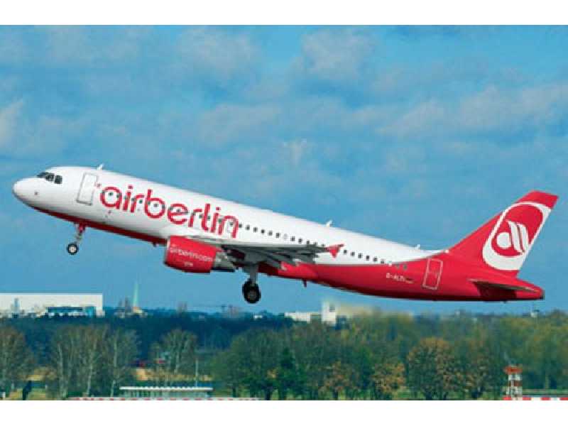 Airbus A320 AirBerlin - zdjęcie 1