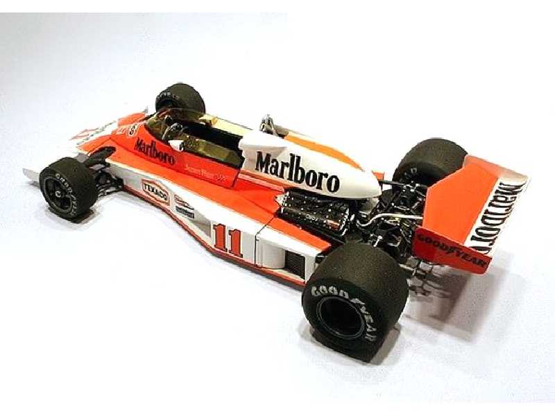 McLaren M23 1976 - zdjęcie 1 McLaren M23 1976 - zdjęcie 1