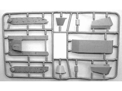 10,5cm LeFH-18/2 auf Fgst PzKpfw.II (Sf) SdKfz.124 Wespe - zdjęcie 4