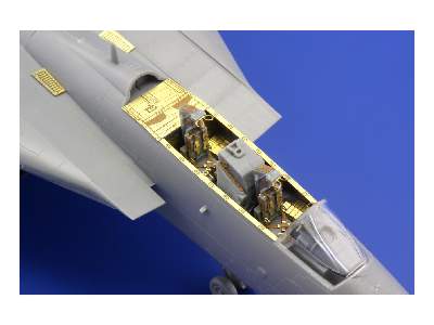 F-14A interior S. A. 1/72 - Hobby Boss - zdjęcie 3