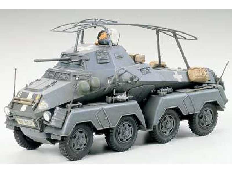 Sd. Kfz. 232 niemiecki samochód opancerzony 8-kołowy - zdjęcie 1 Sd. Kfz. 232 niemiecki samochód opancerzony 8-kołowy - zdjęcie 1