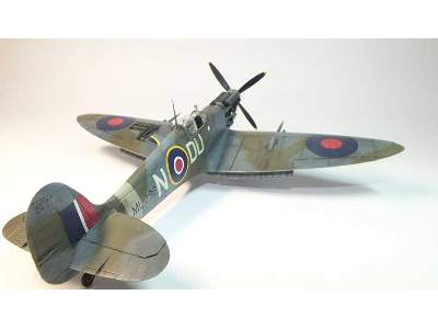Spitfire Mk. IXc late version 1/48 - zdjęcie 46