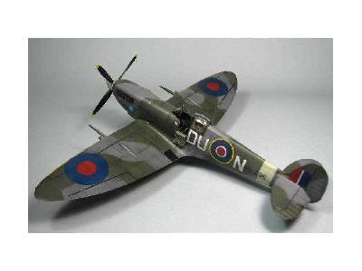 Spitfire Mk. IXc late version 1/48 - zdjęcie 56
