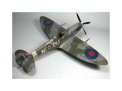 Spitfire Mk. IXc late version 1/48 - zdjęcie 58