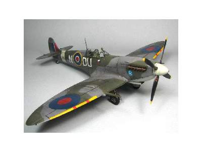Spitfire Mk. IXc late version 1/48 - zdjęcie 59