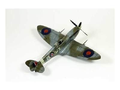 Spitfire Mk. IXc late version 1/48 - zdjęcie 82