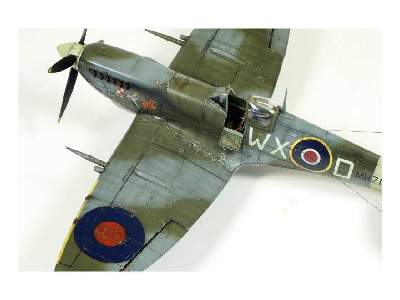 Spitfire Mk. IXc late version 1/48 - zdjęcie 85