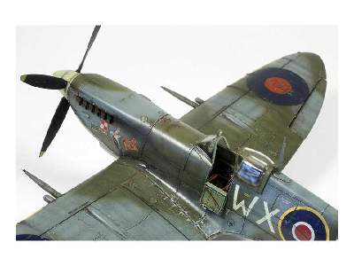 Spitfire Mk. IXc late version 1/48 - zdjęcie 90