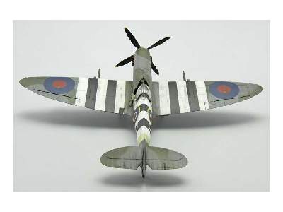 Spitfire Mk. IXc late version 1/48 - zdjęcie 94