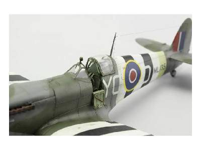 Spitfire Mk. IXc late version 1/48 - zdjęcie 98