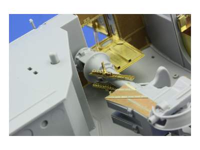 B-25 fuselage interior 1/32 - Hk Models - zdjęcie 11