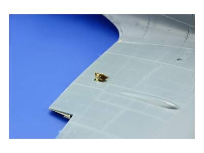 Spitfire Mk. IXc landing flaps 1/48 - Eduard - zdjęcie 3