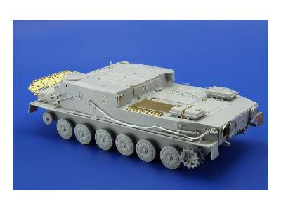 BTR-50PK APC 1/35 - Trumpeter - zdjęcie 3