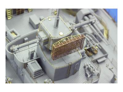 Bismarck part 5 - rear area 1/200 - Trumpeter - zdjęcie 10