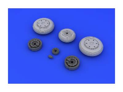 MiG-21F wheels 1/48 - Trumpeter - zdjęcie 5