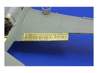 SB2C landing flaps 1/72 - Cyber Hobby - zdjęcie 3