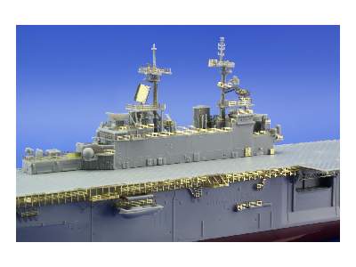 USS Wasp LHD-1 1/700 - Hobby Boss - zdjęcie 13