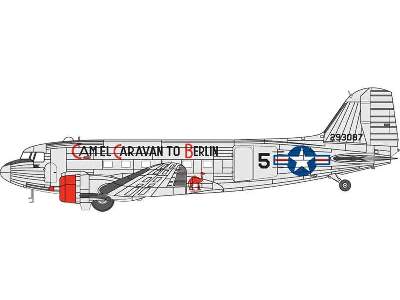 Douglas Dakota / C-47 Skytrain - zdjęcie 3