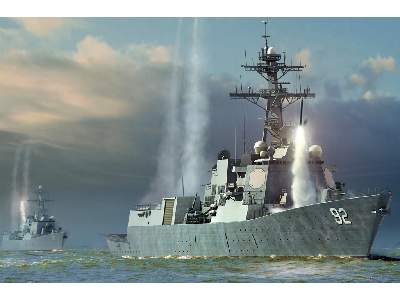 USS Momsen DDG-92 - zdjęcie 1