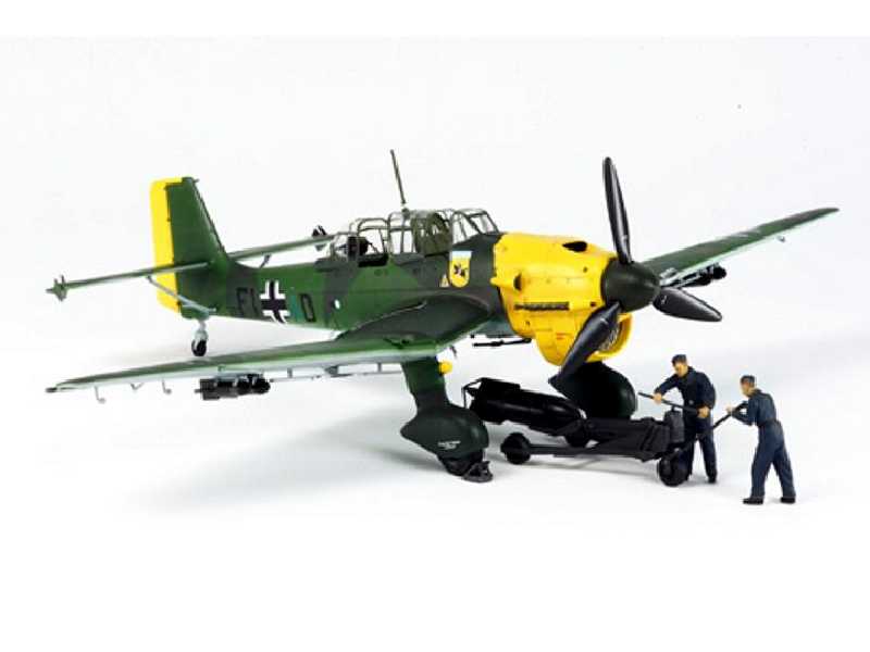 Junkers Ju87 B-2 Stuka - w/Bomb Loading - zdjęcie 1 Junkers Ju87 B-2 Stuka - w/Bomb Loading - zdjęcie 1