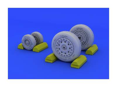 F-4B/ N wheels 1/48 - Academy Minicraft - zdjęcie 2