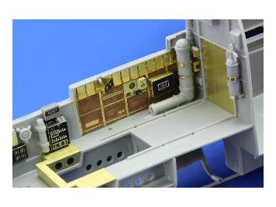 P-61A/ B interior S. A. 1/32 - Hobby Boss - zdjęcie 5