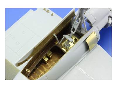 Tu-2 undercarriage 1/48 - Xuntong Model - zdjęcie 2