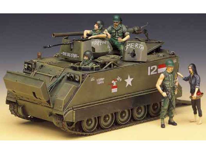 M113A1 Vietnam z wnętrzem - zdjęcie 1 M113A1 Vietnam z wnętrzem - zdjęcie 1