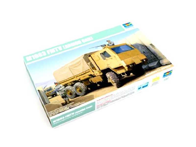 M1083 MTV Armor Cab ciężarówka - zdjęcie 1 M1083 MTV Armor Cab ciężarówka - zdjęcie 1